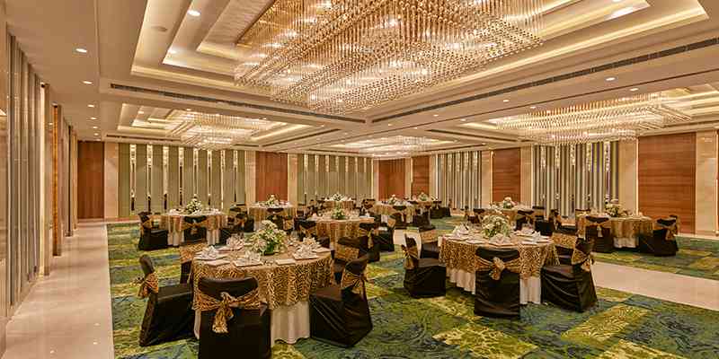 Best 5 star hotel & wedding, banquet, party hall in Bangalore